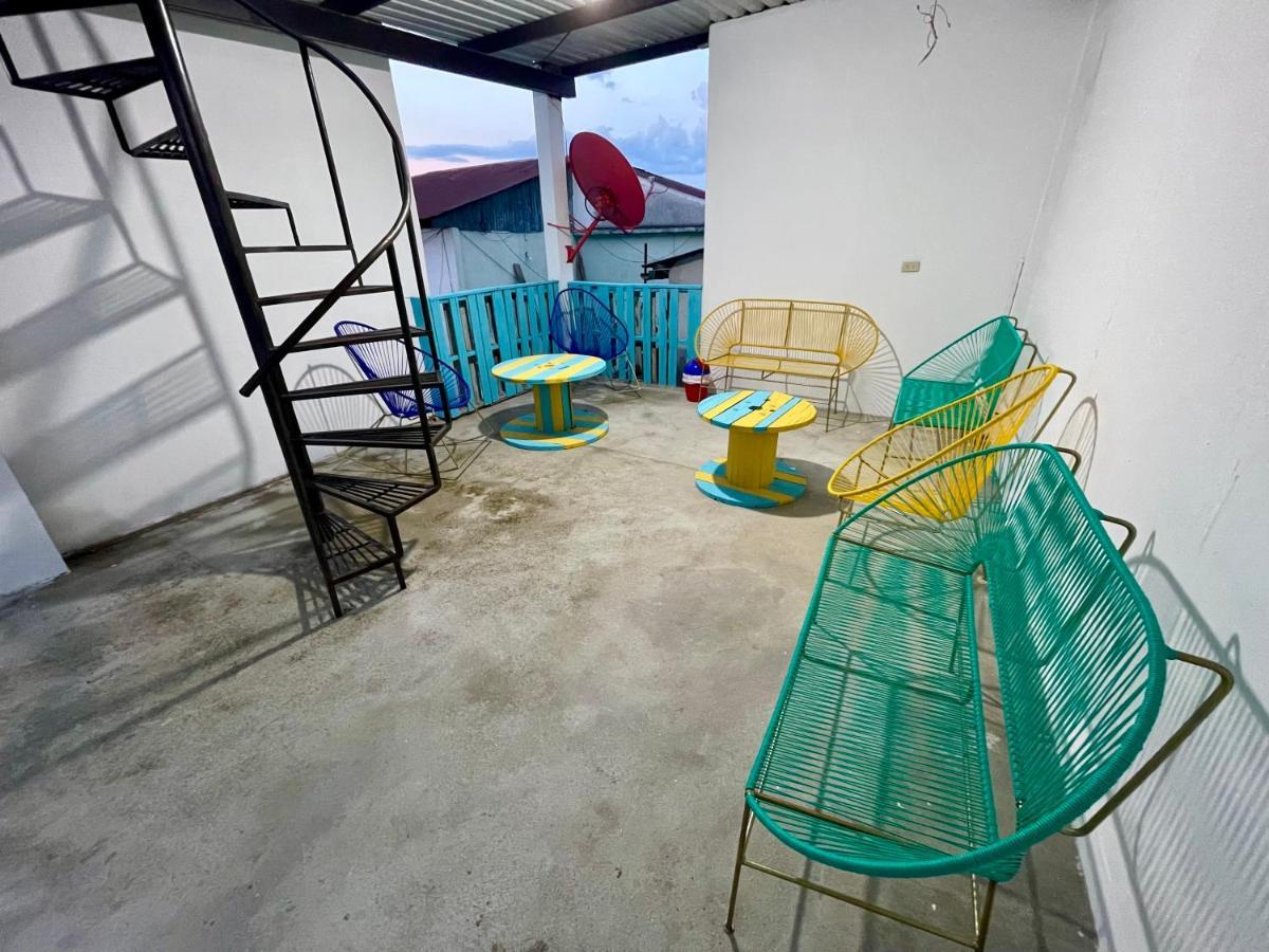 Hostal Inn 2 Flores Εξωτερικό φωτογραφία