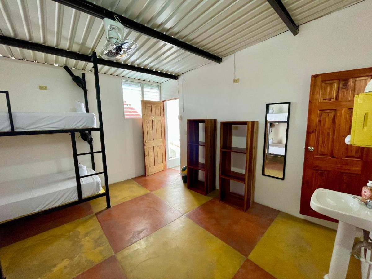 Hostal Inn 2 Flores Εξωτερικό φωτογραφία
